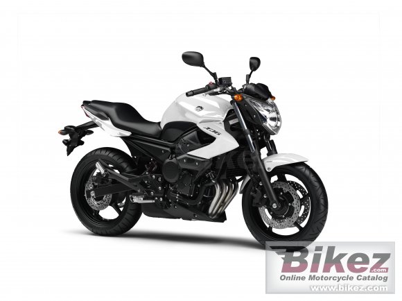 2011 Yamaha XJ6 photo